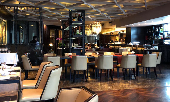 fine dining elegan di amuz gourmet restaurant